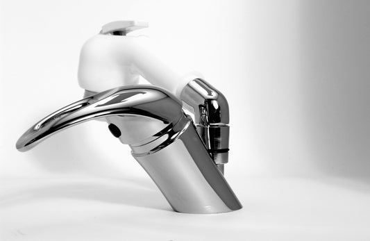 Blandebatteri m/dusj, 1 grep hvit