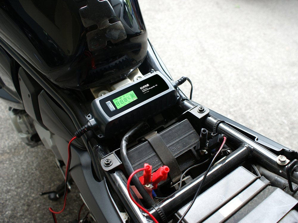 Batterilader helautomatisk - 6/12v 4A