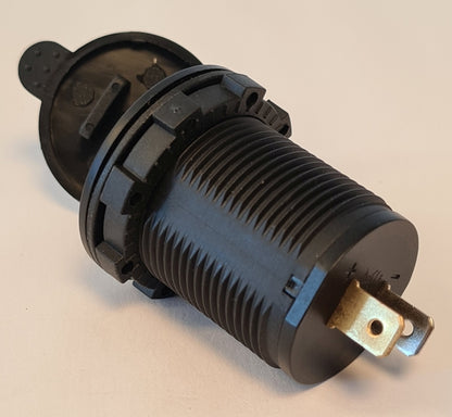 Osean USB Uttak - USB 3.0QC og 2,4A 12-24v